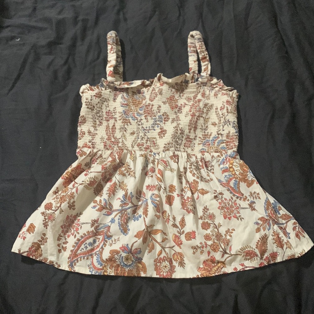 Cute old navy babydoll top. Size XS